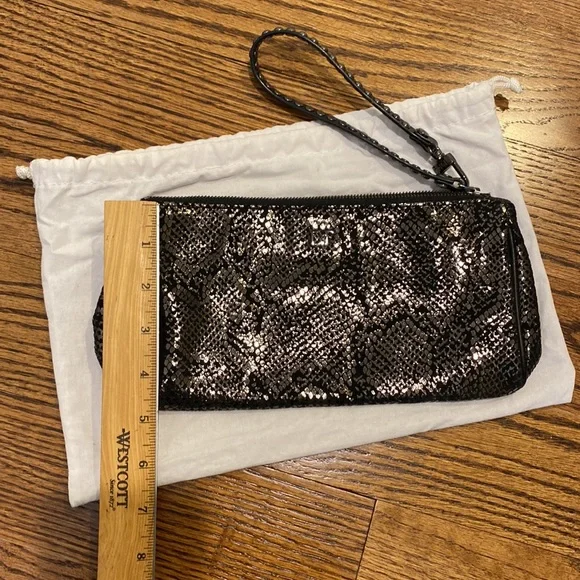 Diane von Furstenberg Leather Wristlet Clutch DVF - Picture 9 of 9